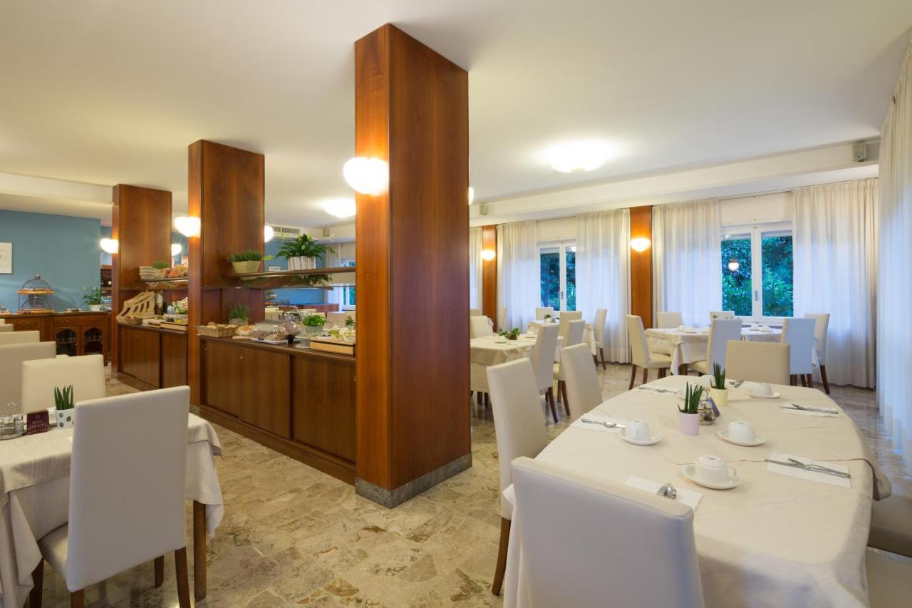 Corallo Wellness Hotel 디아노마리나 외부 사진